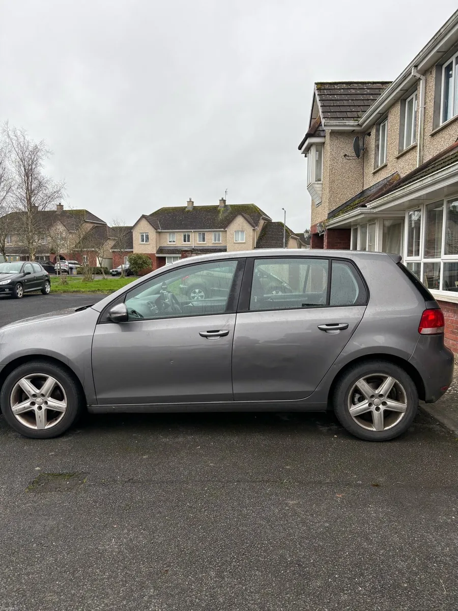 2010 1.6 Volkswagen Golf - Image 4