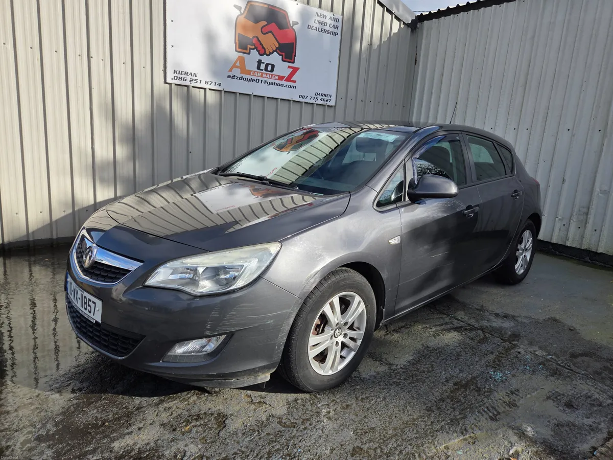 Vauxhall Astra 2010 - Image 1