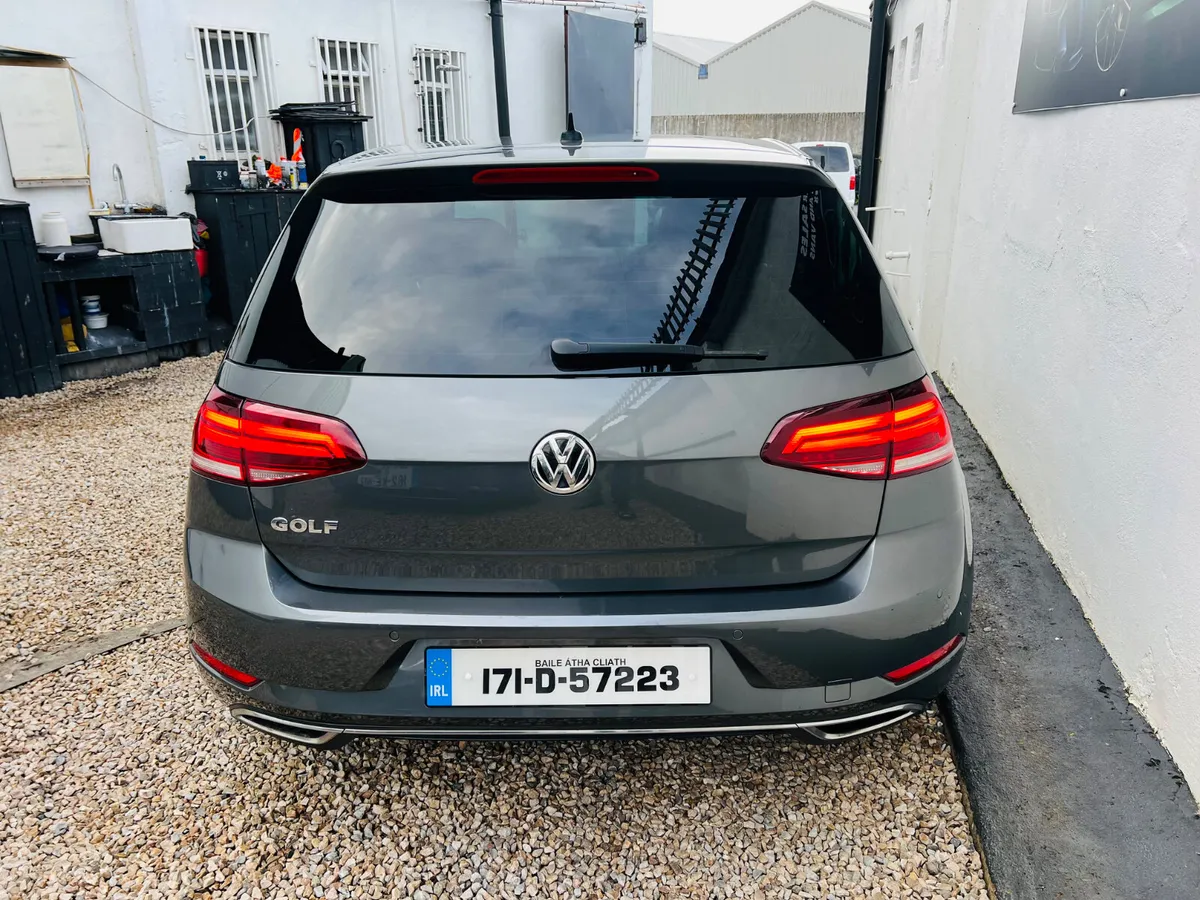 2017  Volkswagen Golf 1.6 Tdi Gt Automatic - Image 4