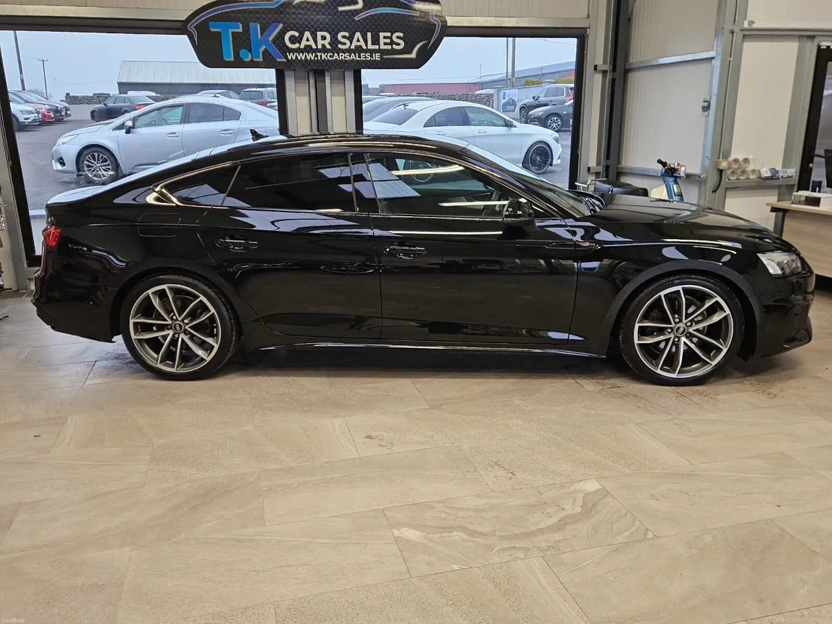 21 AUDI A5 S-LINE BLACK EDITION - Image 2