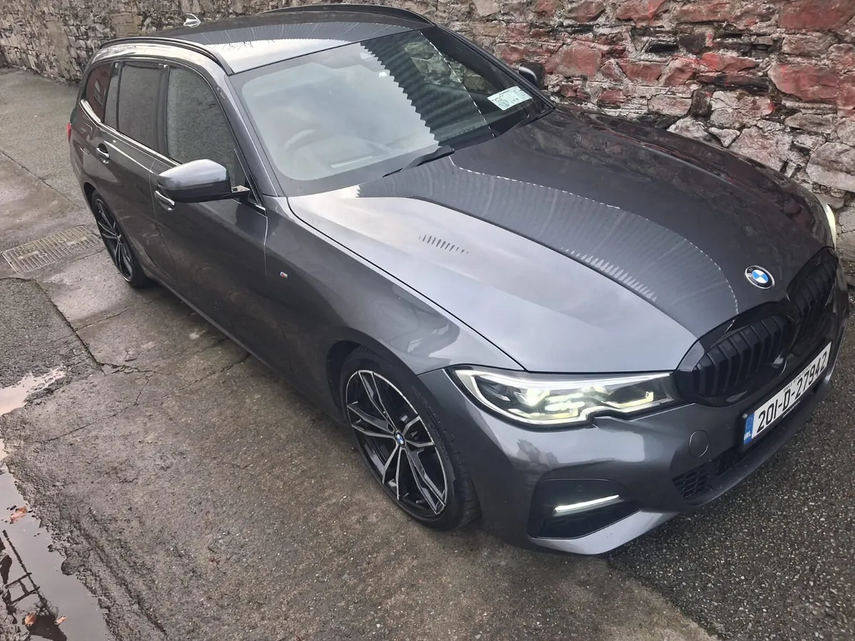BMW 3-Series 2020 - Image 2