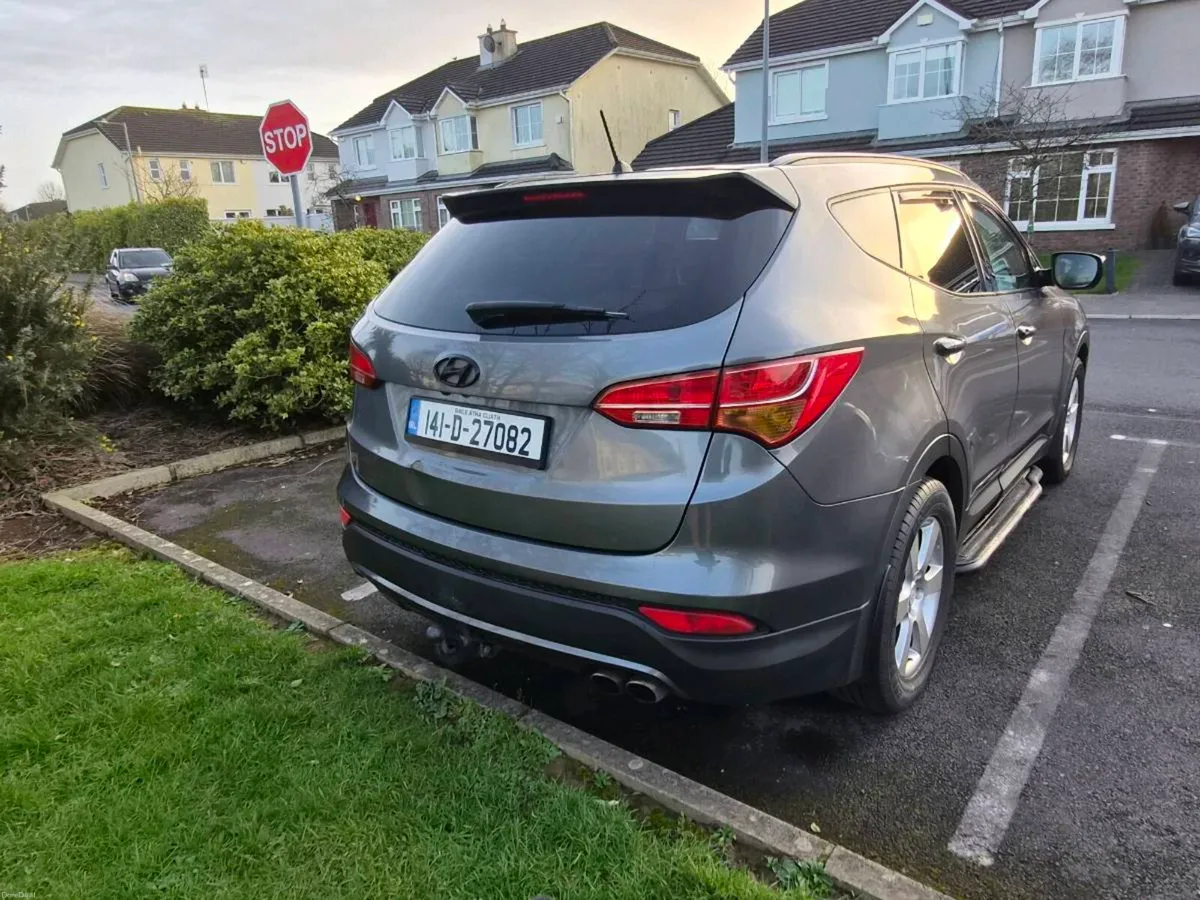 Hyundai Santa Fe 2.2 2014 4WD Special Edition - Image 4