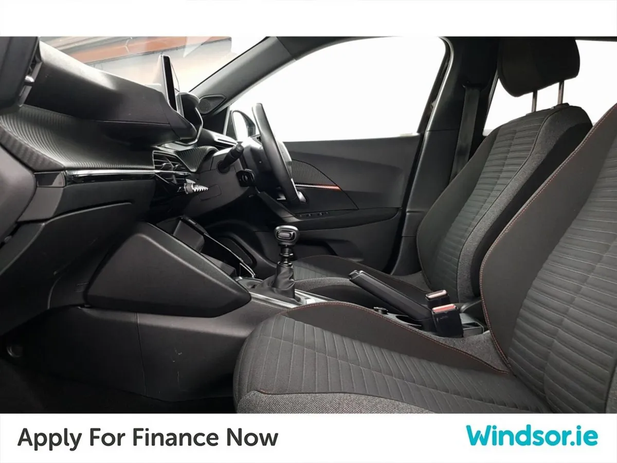 Peugeot 2008 1.2 Puretech 100bhp Active - Image 4