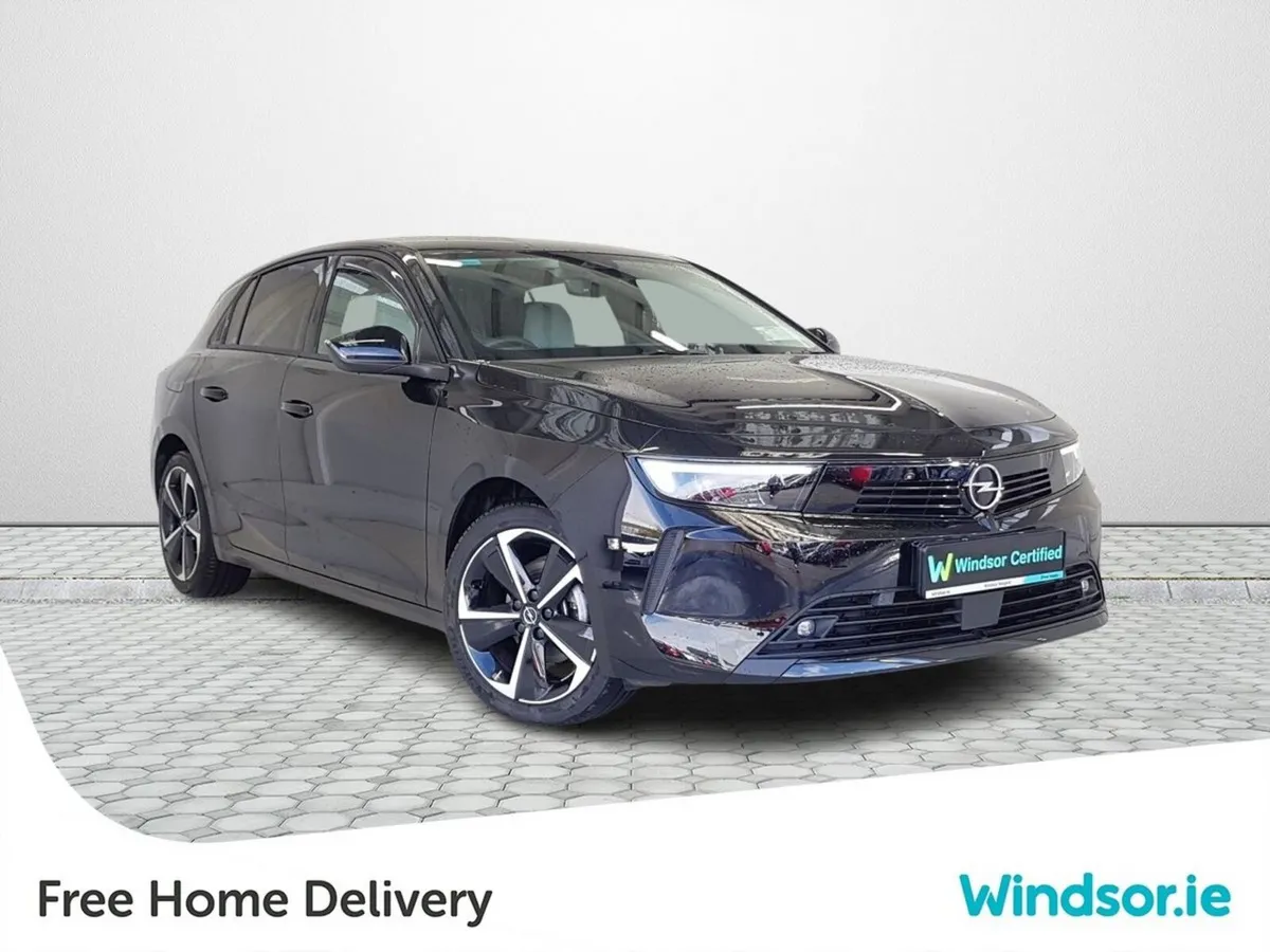 Opel Astra Elegance 1.2 Turbo 130PS 6 Speed - Image 1
