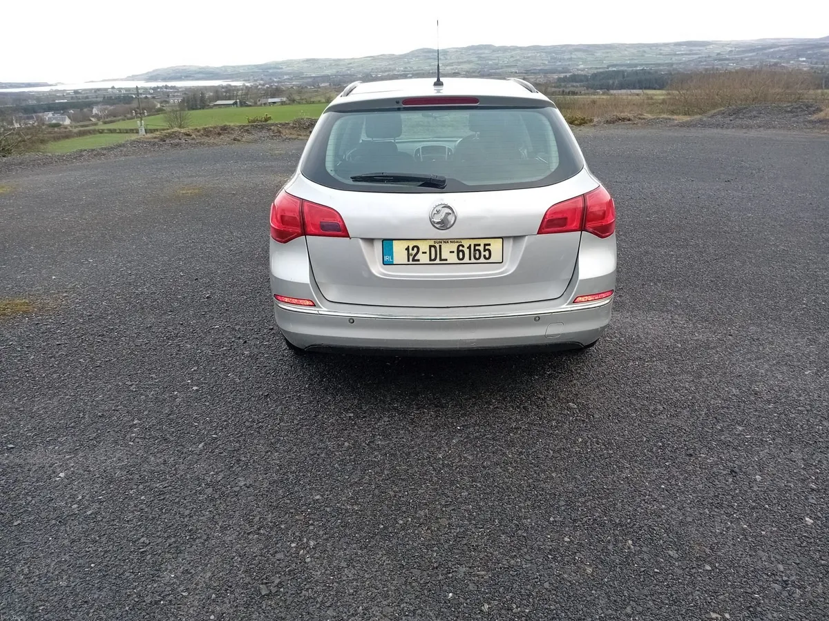 Vauxhall Astra 2012 - Image 4