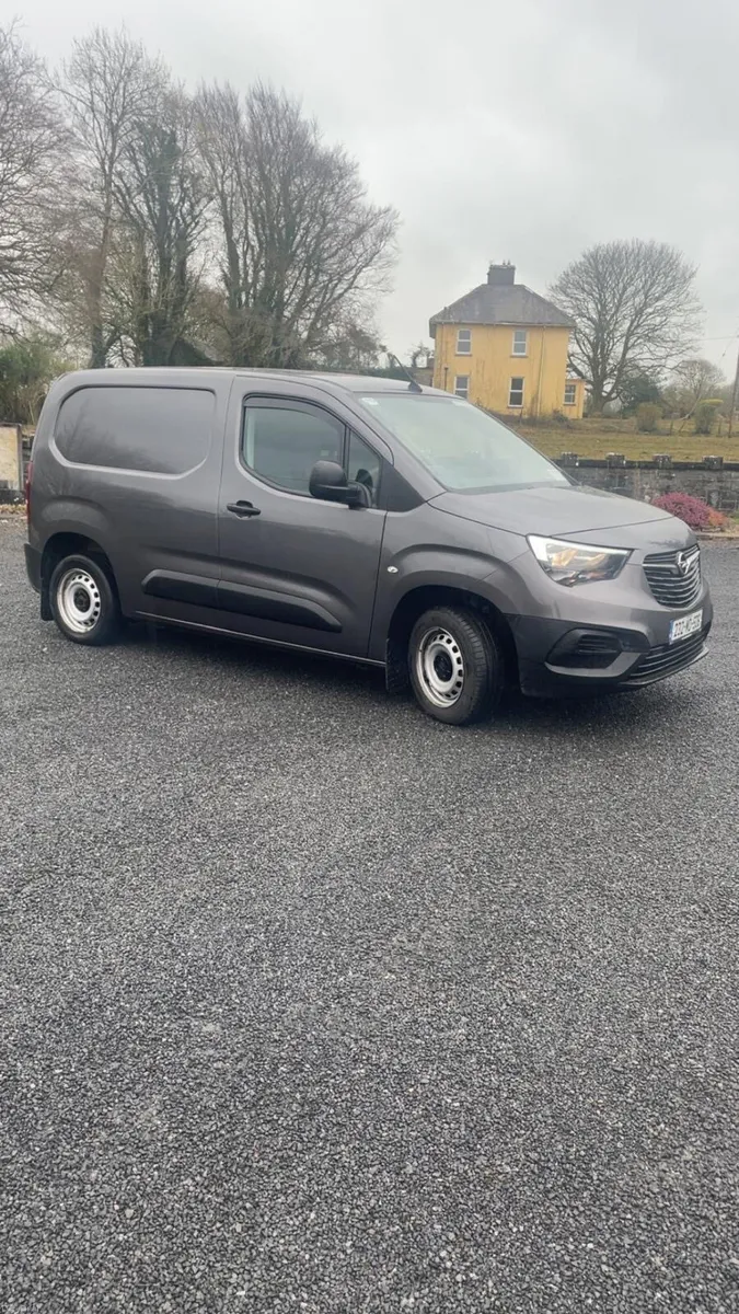 Opel Combo *NO VAT* - Image 4