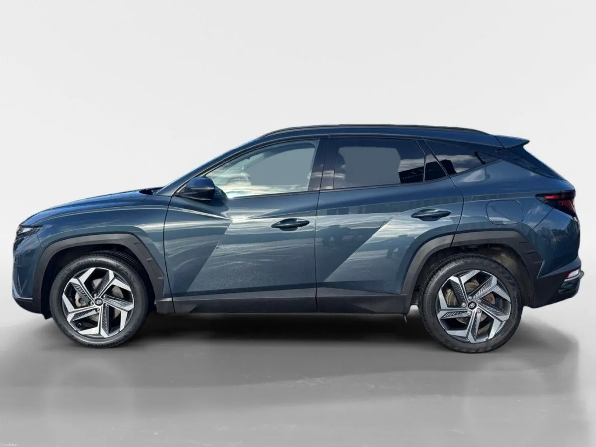 Hyundai Tucson 4WD Executive PHEV Auto - Image 3