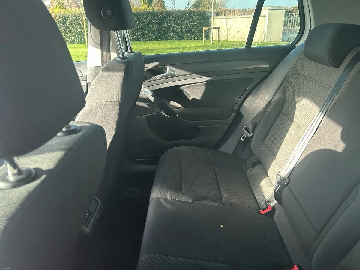 Volkswagen Golf 1.6 tdi 2017 - Image 4