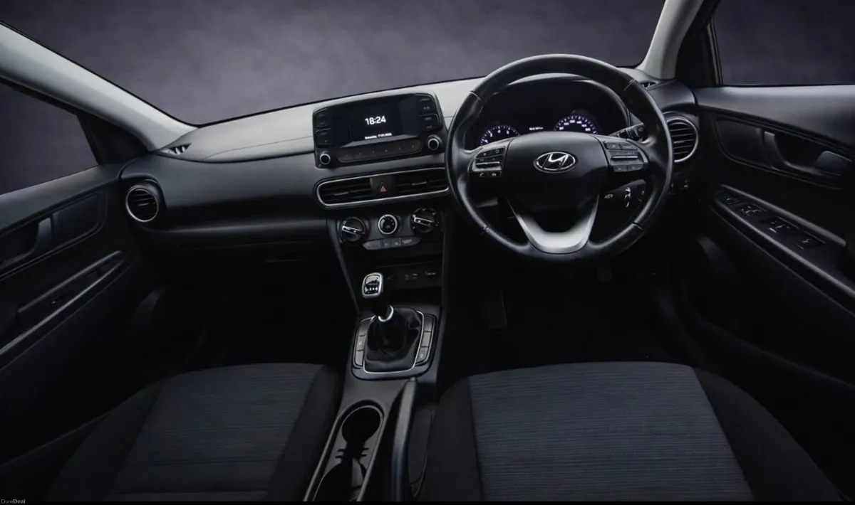 Hyundai KONA 2019 - Image 2