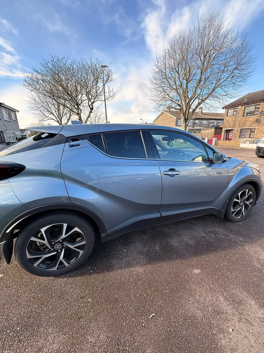 2021 Toyota C-HR sport | Full Toyota service - Image 4