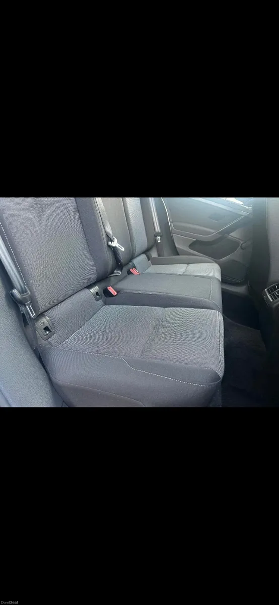 Volkswagen Golf 2015 - Image 1