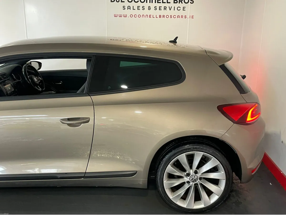 Volkswagen Scirocco SPORT 2.0 TDI MANUAL 6SPEED FW - Image 4