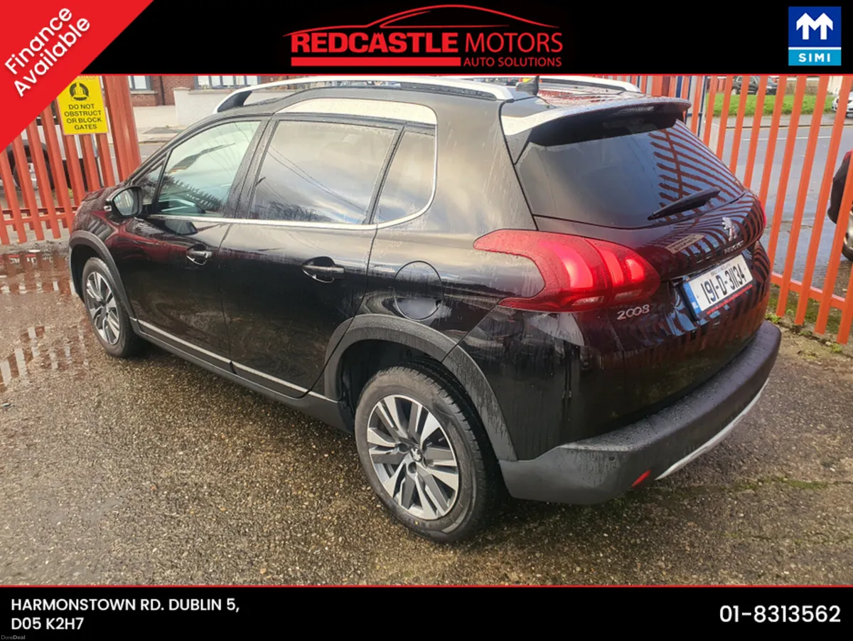 Peugeot 2008 ALLURE 1.2 *AUTO* (NCT 03/27) - Image 3