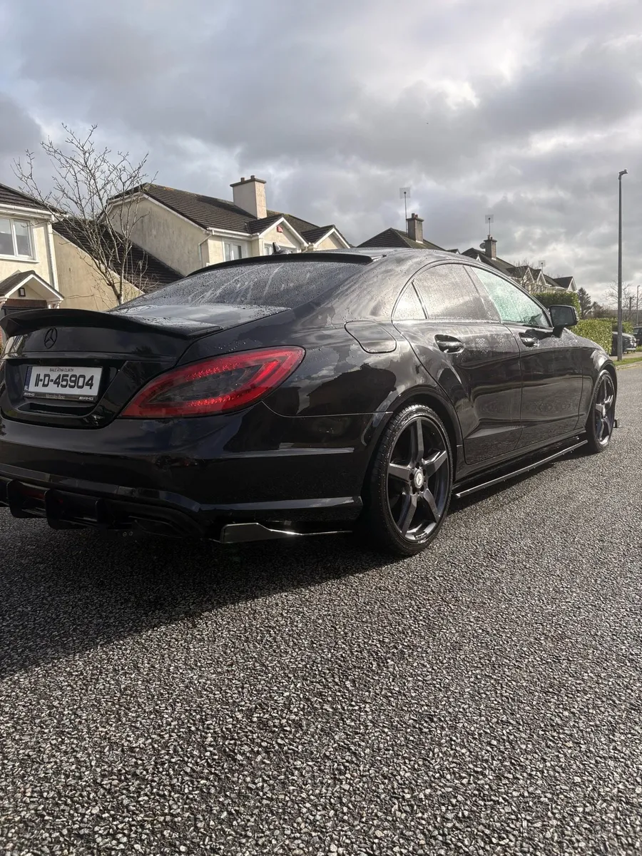 Mercedes cls - Image 1