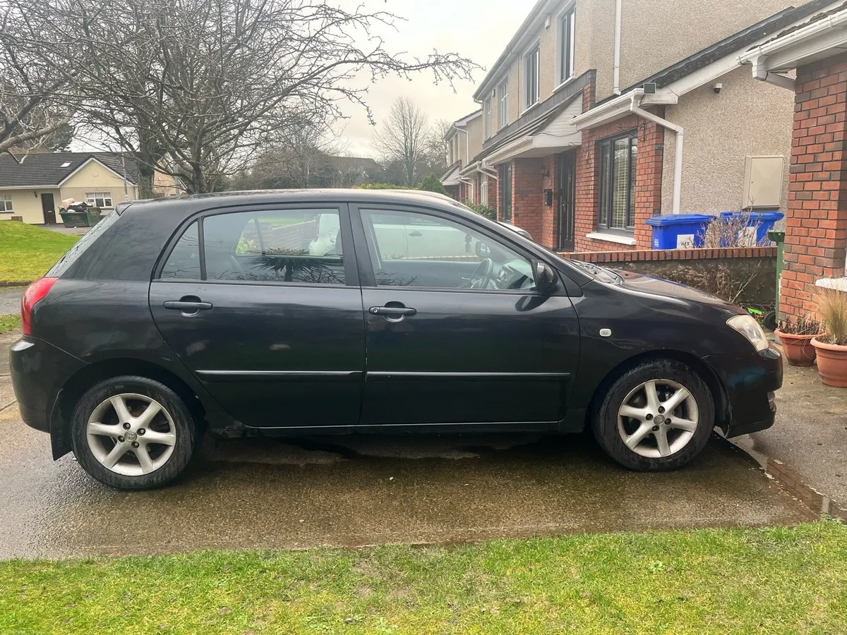 Toyota Corolla - Image 1