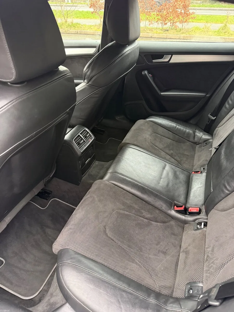 PRICE 7600/// Audi A5 2012 S-line 177HP - Image 4
