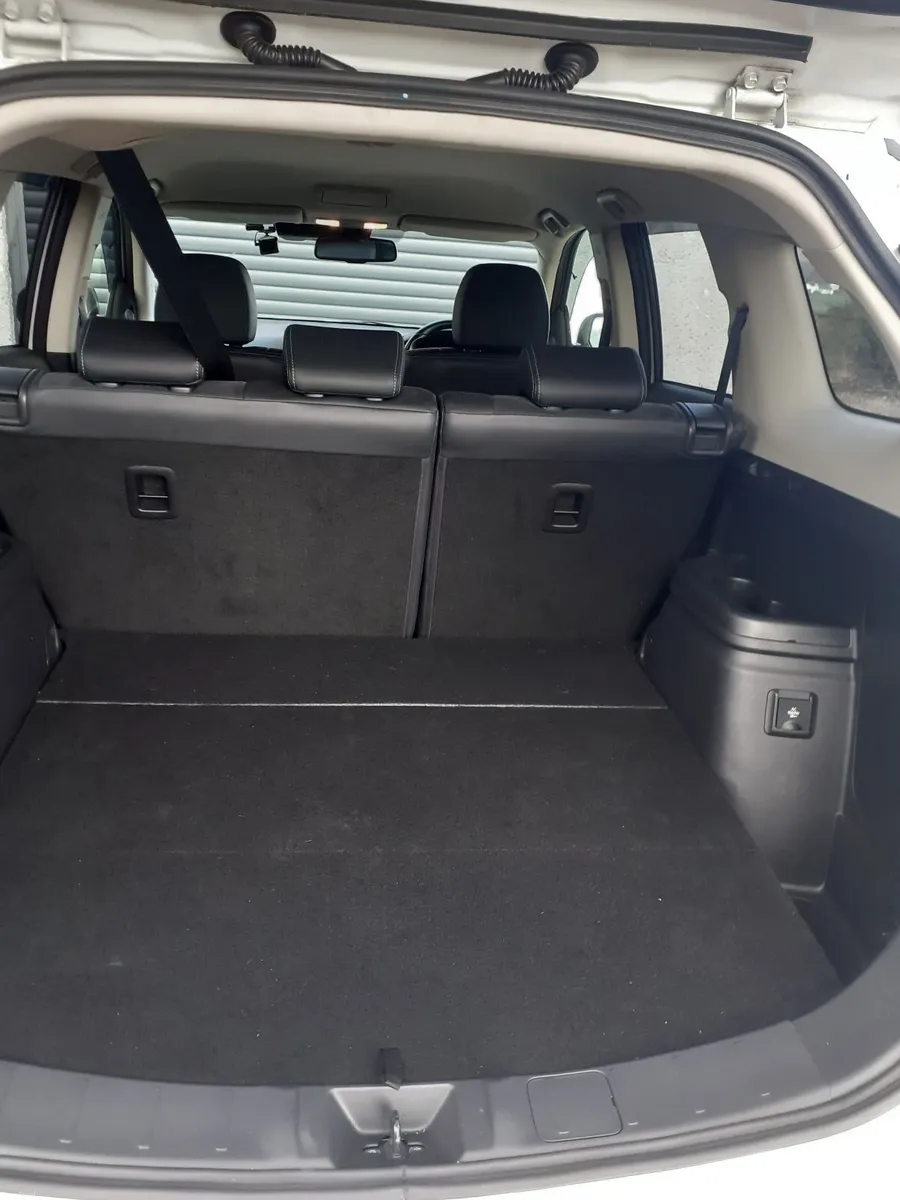 Mitsubishi Outlander 2018 - Image 2