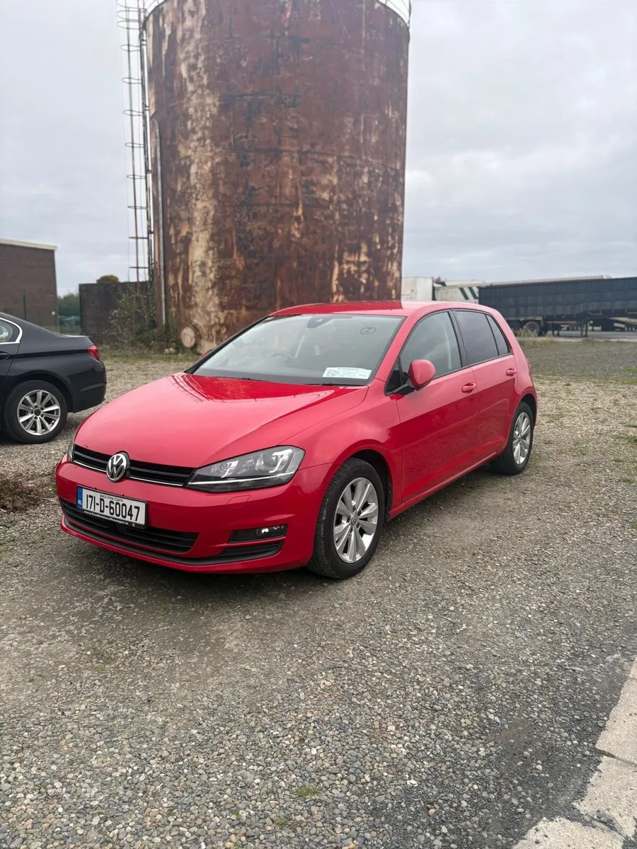 171 Volkswagen Golf Auto Bluemotion tsi - Image 2
