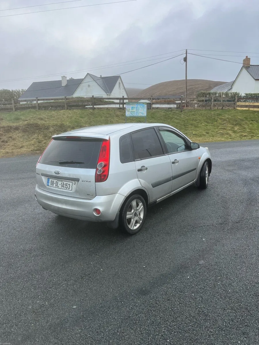 Ford Fiesta Tax&Test - Image 2