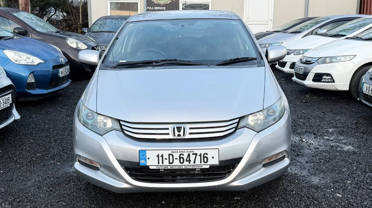 Honda Insight 2011 Auto Hybrid Low Mileage - Image 3