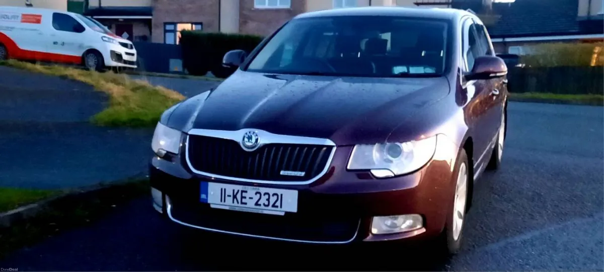 SKODA SUPERB 11 1.6 TDI NCT + TAX €PRICE 2650€ - Image 1