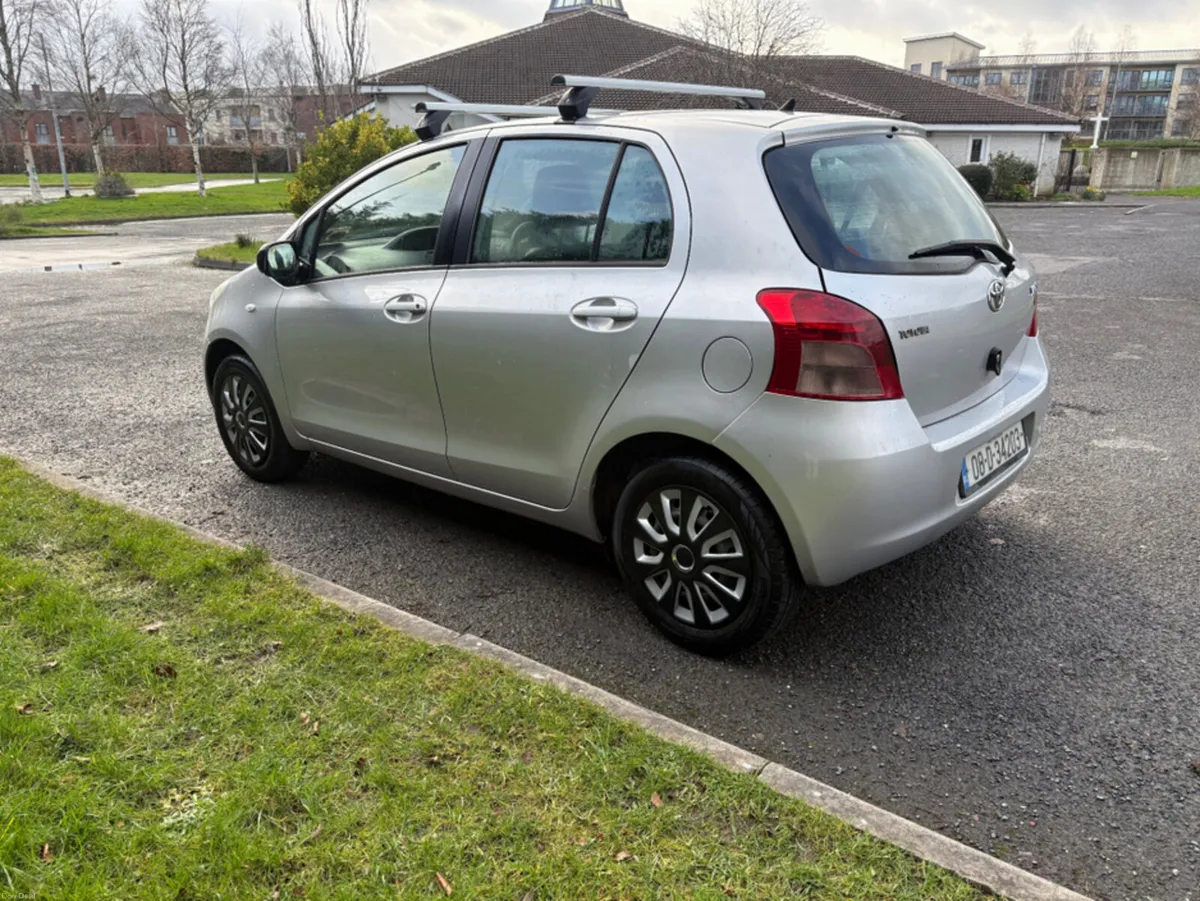 Toyota Yaris NG 1.3L automatic - Image 4