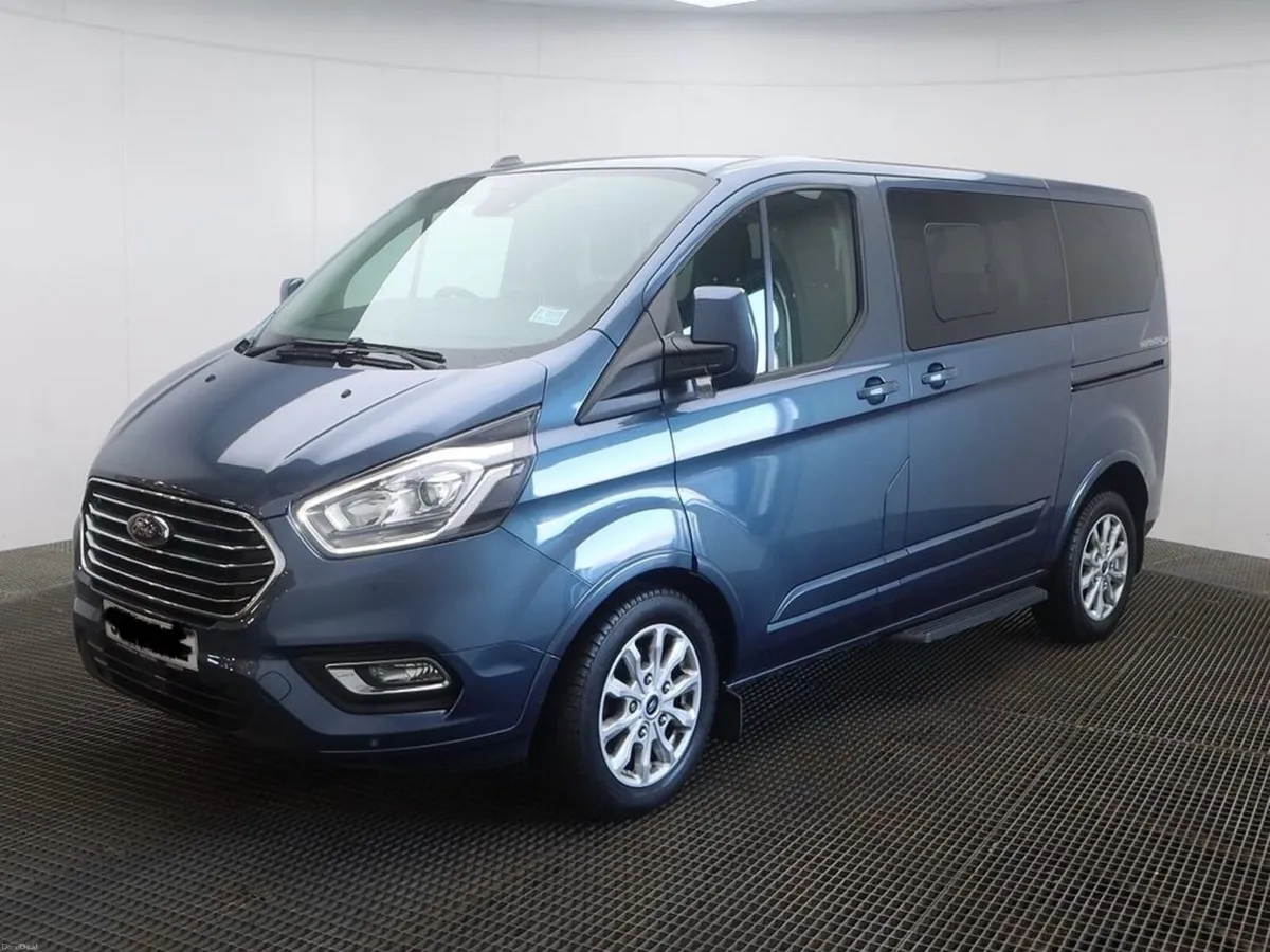 Ford Tourneo Custom extreme low mileage 12k - Image 4