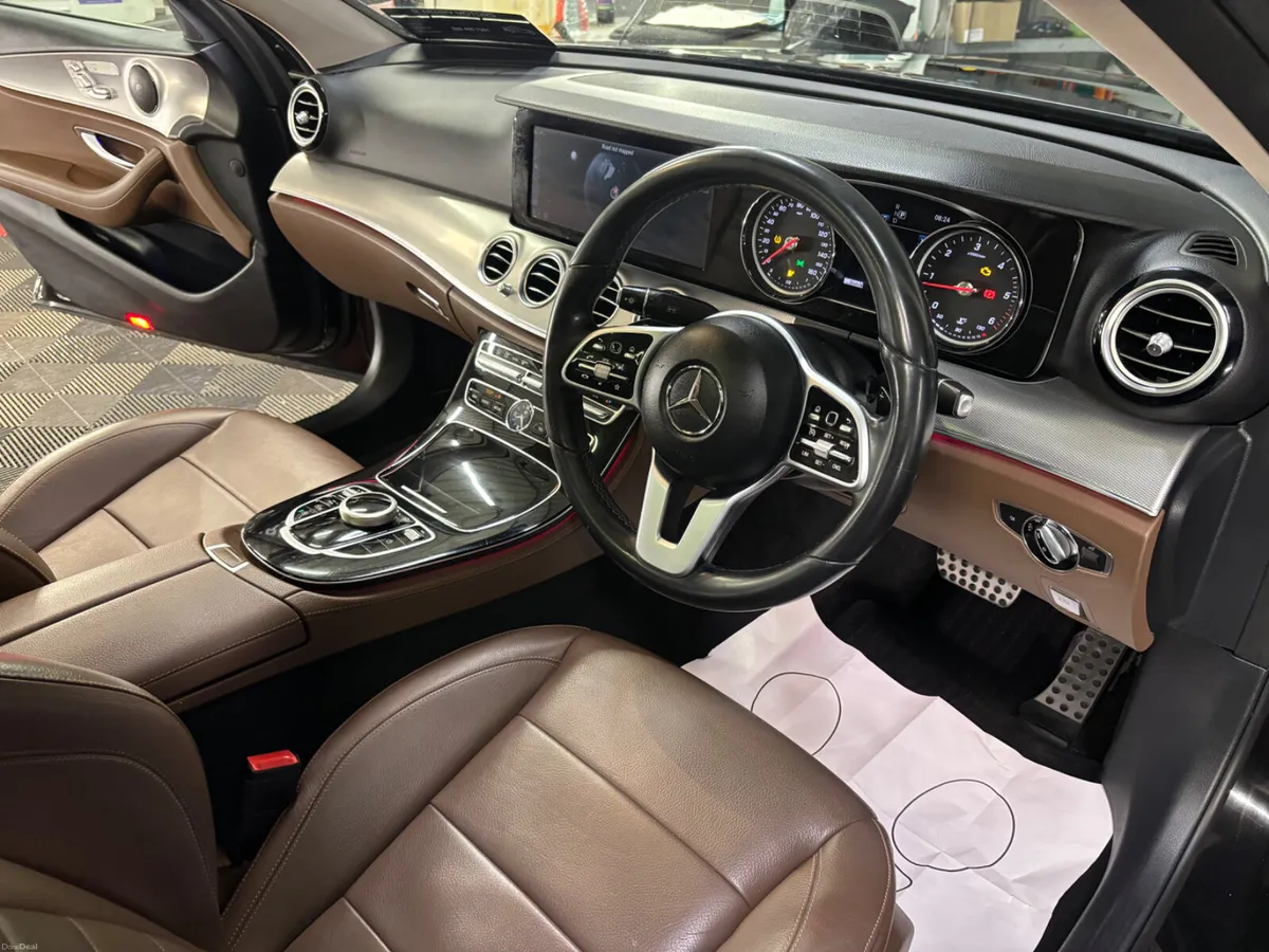 2018 182 Mercedes-Benz E-Class E 220 D AVANTGARDE - Image 5