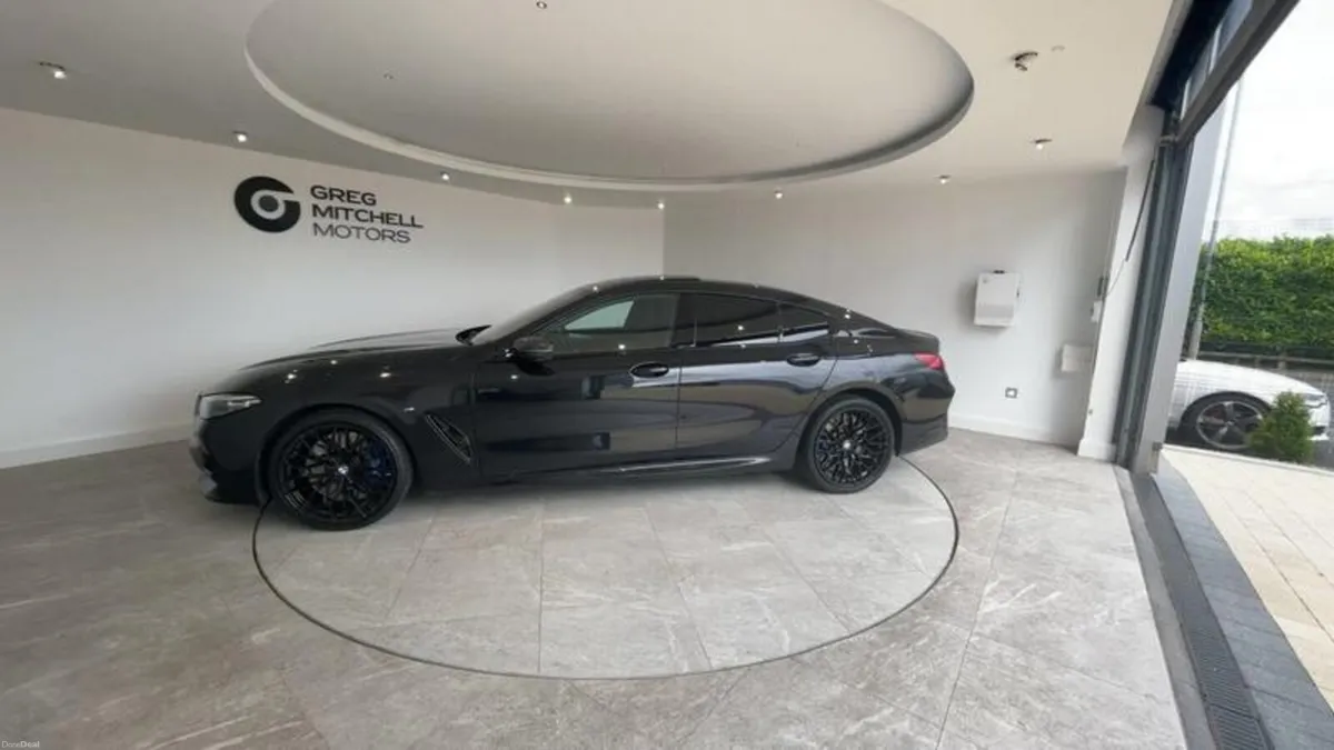 BMW 8-Series 840d xDrive 4dr Auto - Image 4