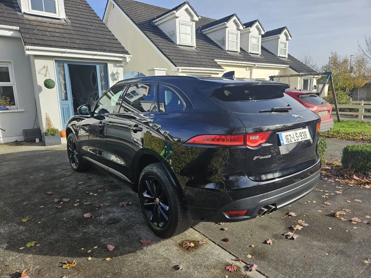 Jaguar F-Pace - Image 3