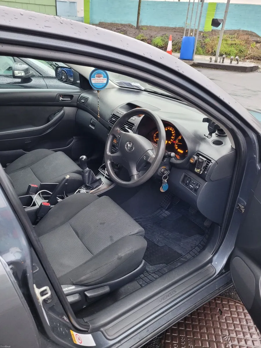 Toyota Avensis 2006 - Image 3