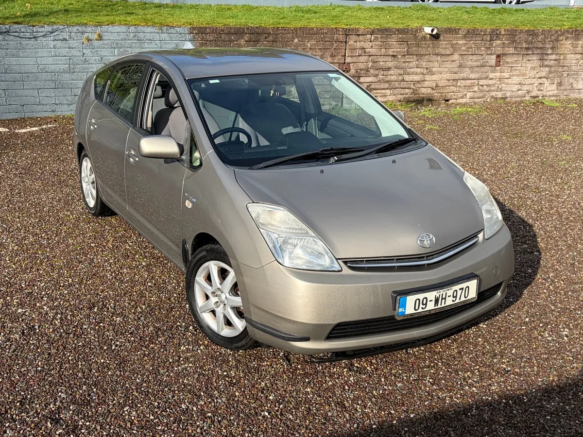2009 Toyota Prius - Image 1