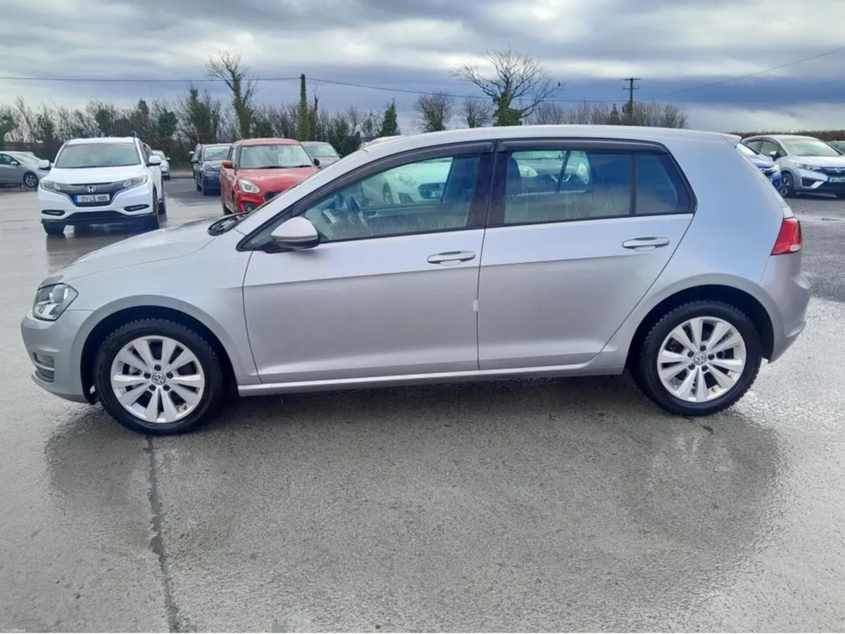 Volkswagen Golf TSI ComfortLine BlueMotionTechnolo - Image 2