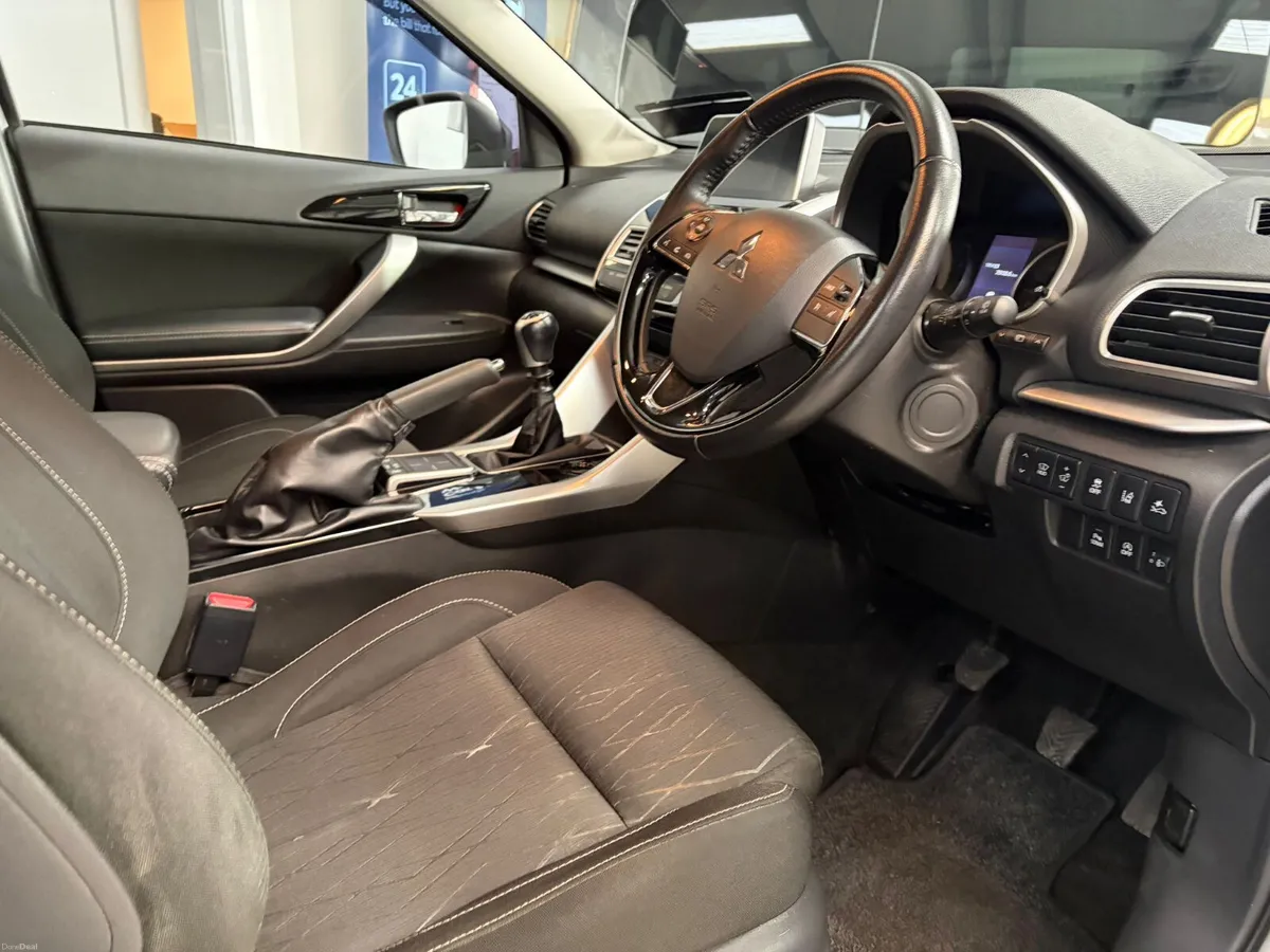 Mitsubishi Eclipse Cross 2020. 1.5 INTENSE - Image 4