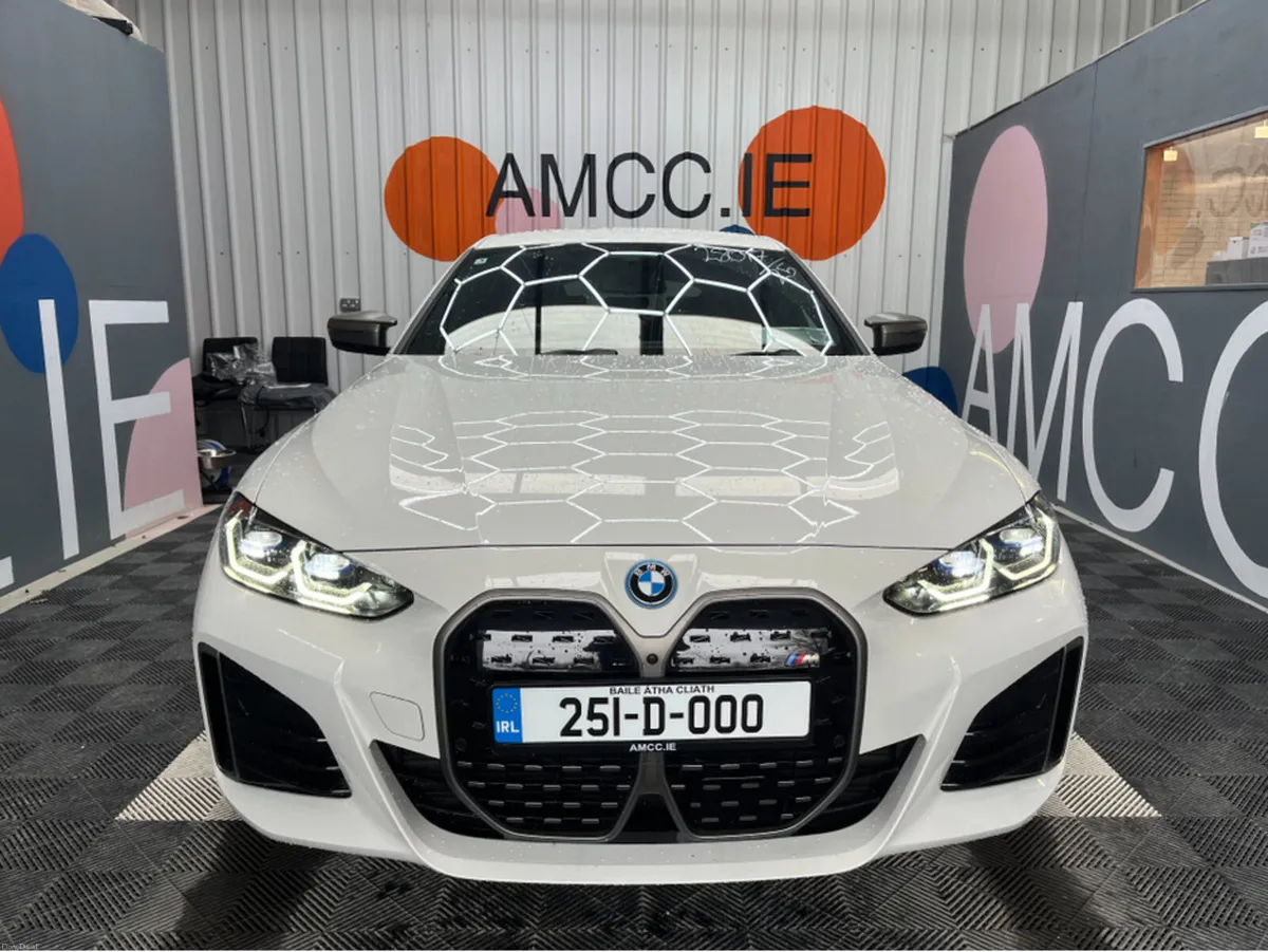 BMW i4 2025 BMW I4 M50 ONLY 9K KMS / CRUISE CONTRO - Image 6