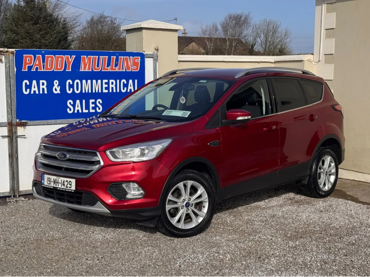 Ford Kuga TITANIUM 1.5 TDCI 120PS 4DR MAN - Image 3