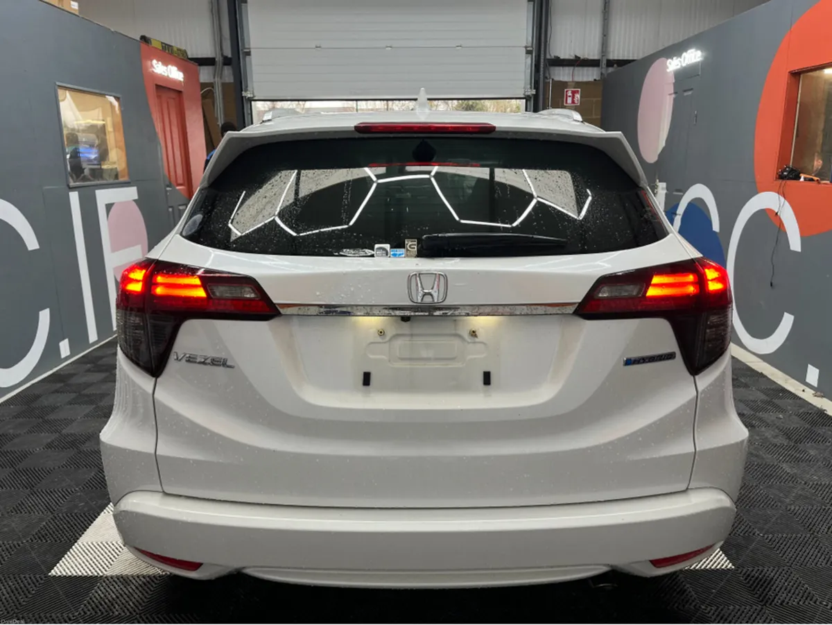 Honda Vezel €20950 2020 HONDA VEZEL HYBRID Z SENSI - Image 3