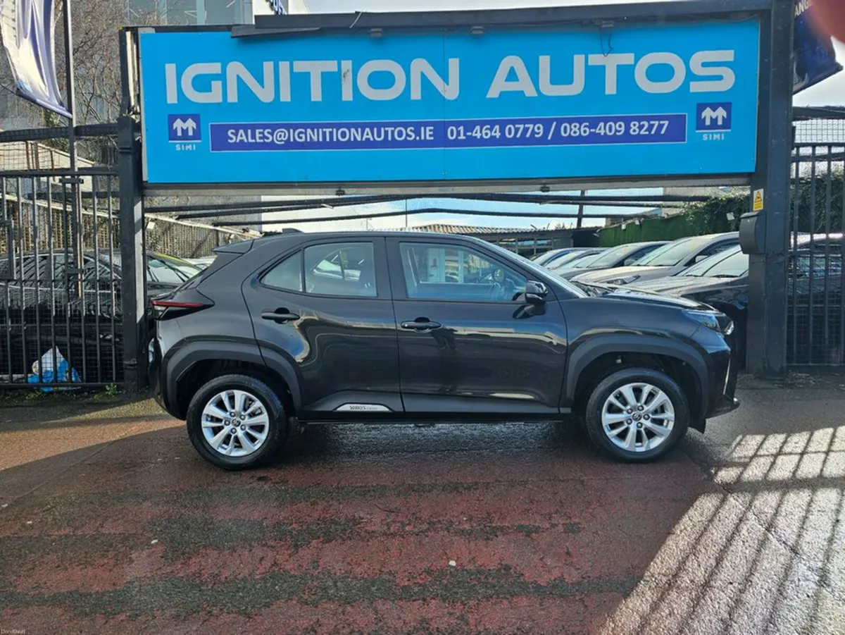 Toyota Yaris YARIS CROSS, LUNA MODEL, HYBIRD, FINA - Image 2