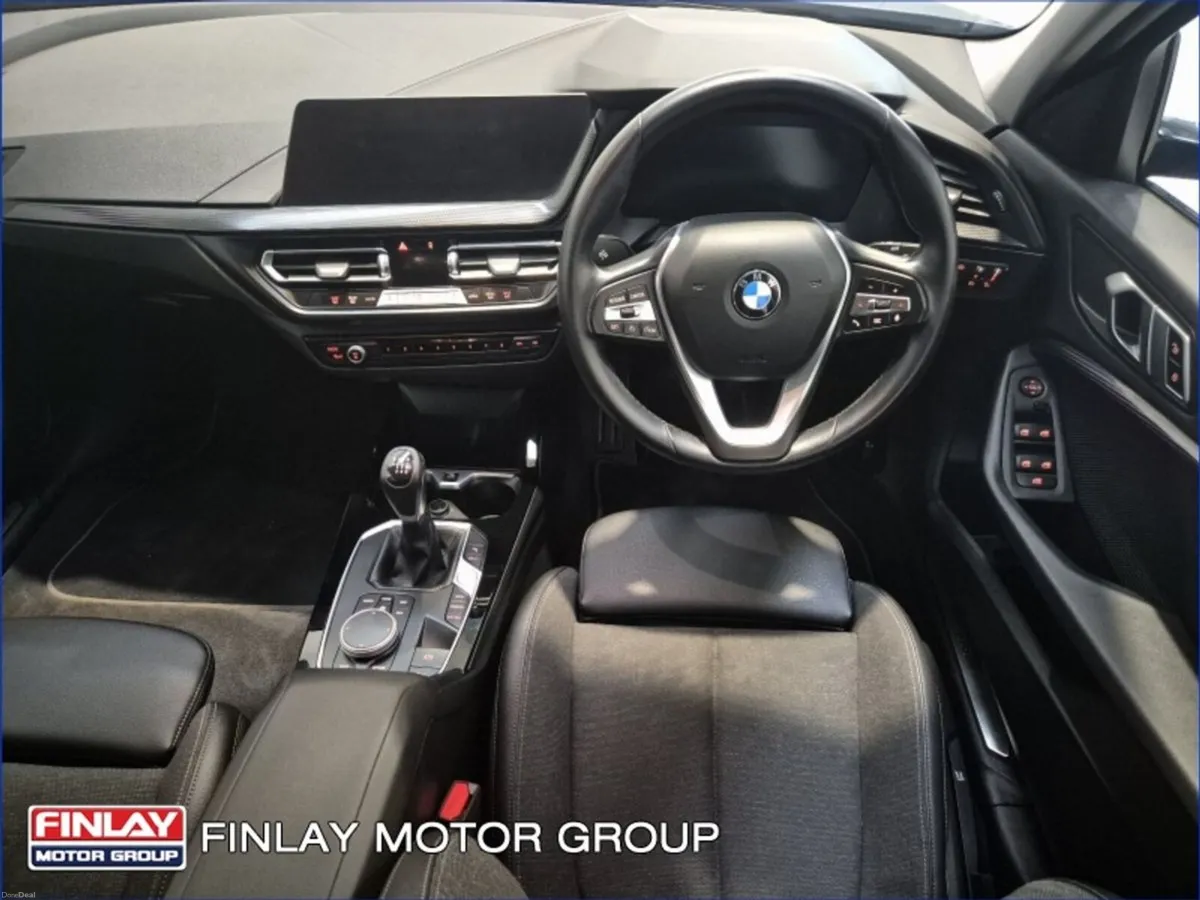 BMW 1-Series 118d SE Half Leather , Apple Car Play - Image 3