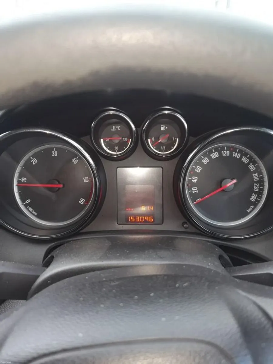 2014 Opel Astra - Image 4