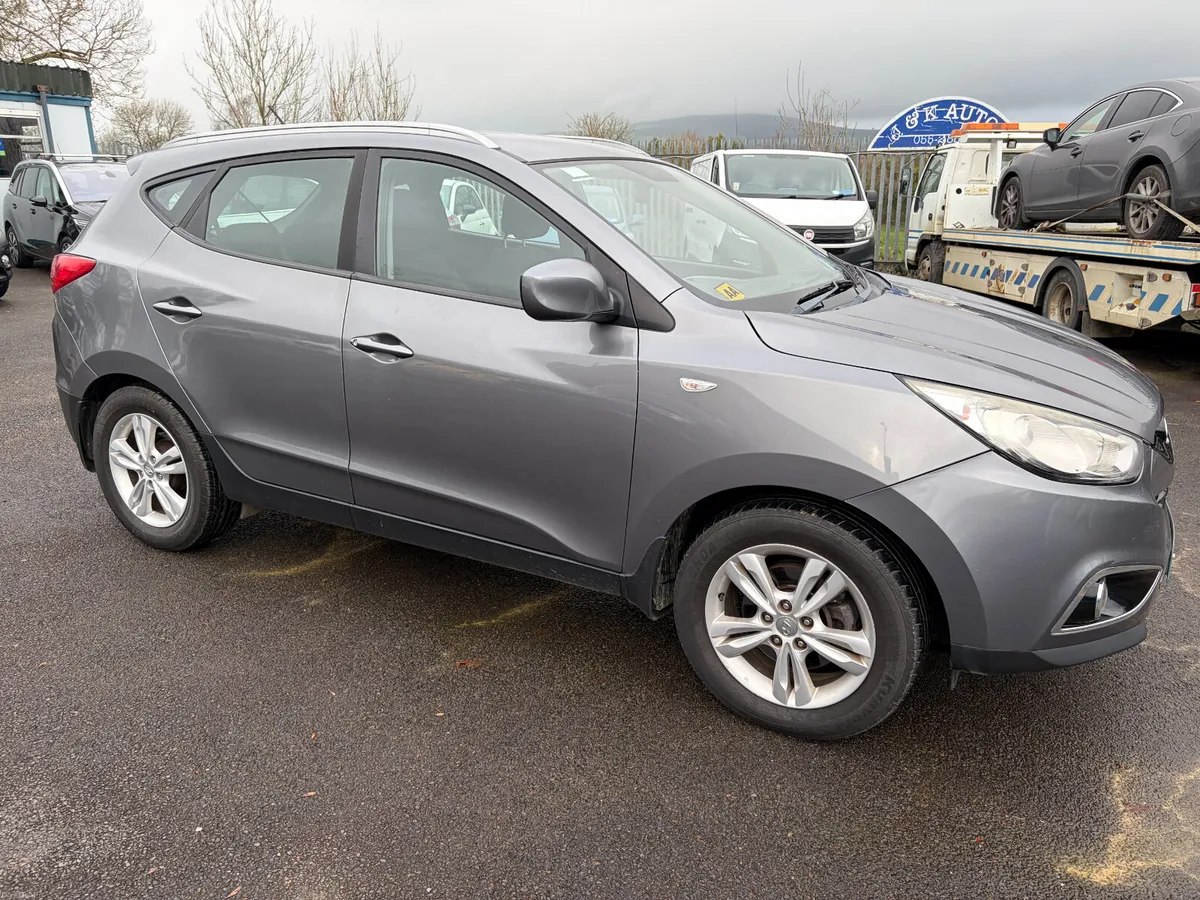 Hyundai ix35 2012, 2.0 Diesel 4WD 136hp - Image 1
