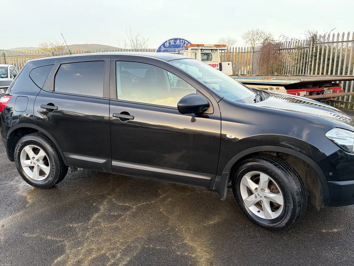 Nissan Qashqai 2014, 1.5 DCI XE - Image 1