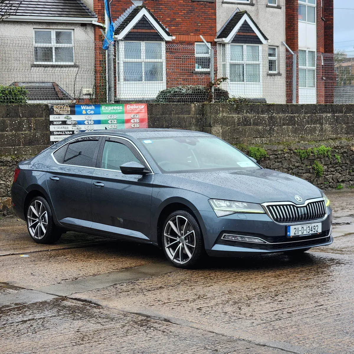 2021 Skoda Superb Automatic - Image 1