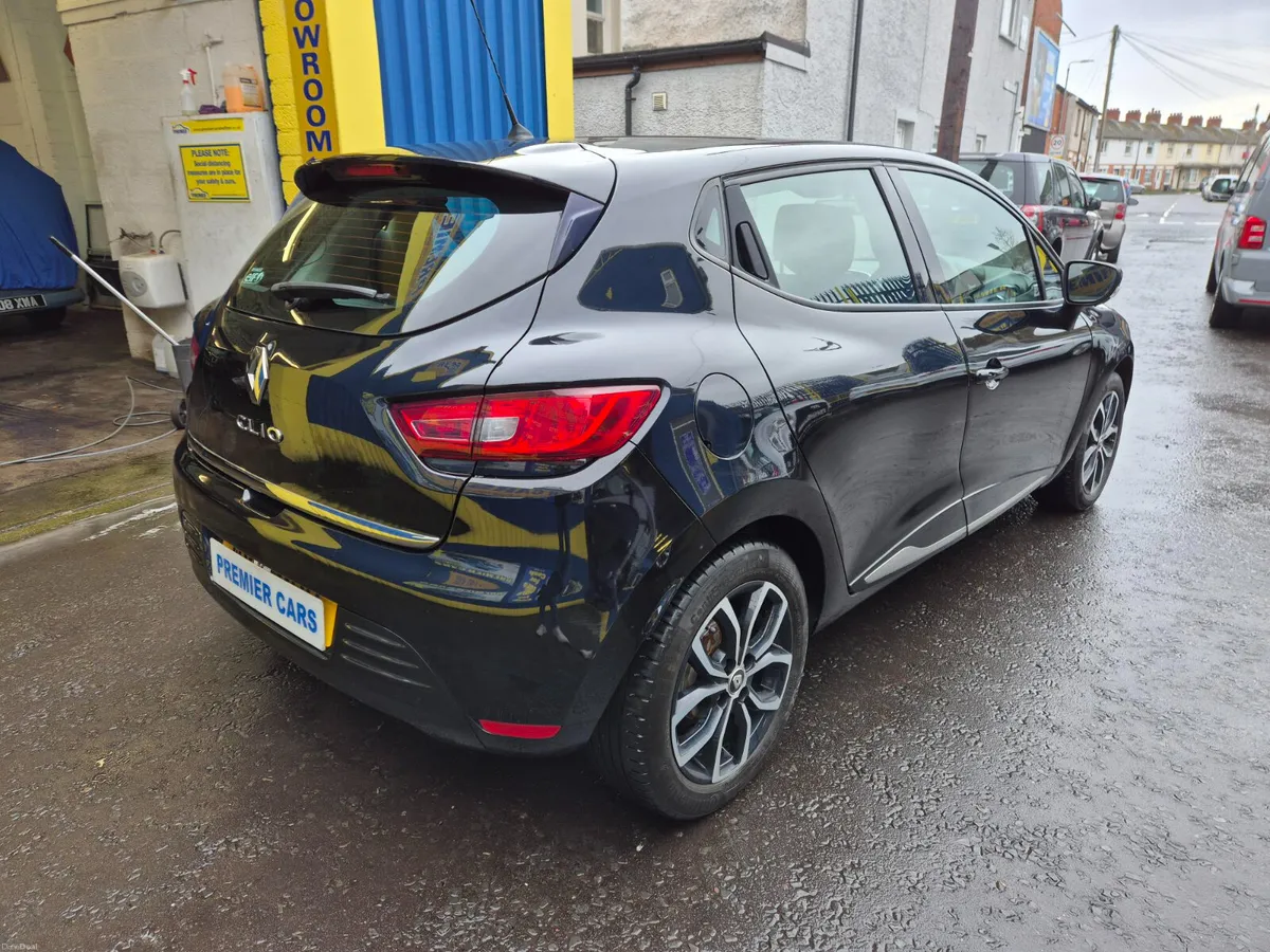 Renault Clio 2019 - Image 6