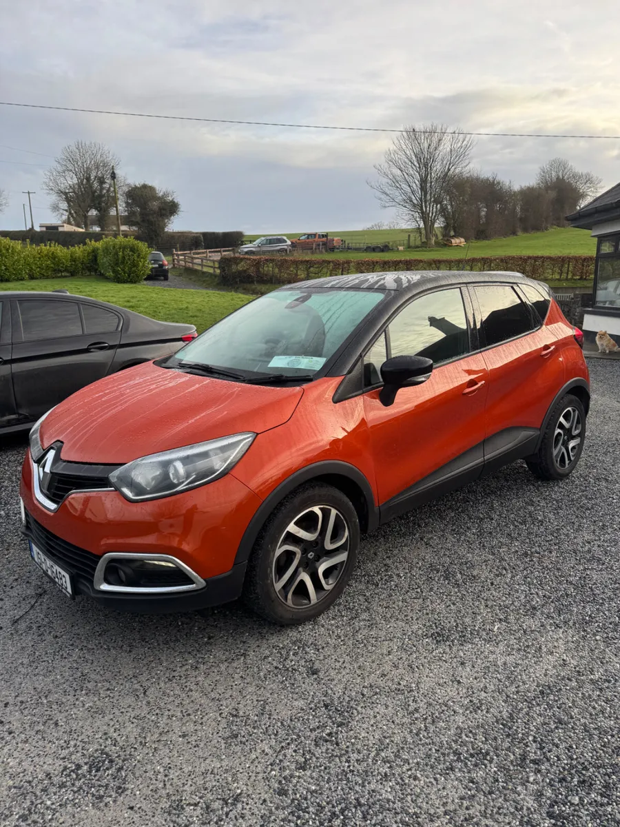 Renault Captur 2015 diesel - Image 1