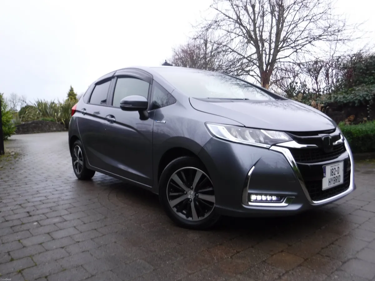 HONDA FIT 1.5 AUTO HYBRID MODULO STYLING LOW MILES - Image 1