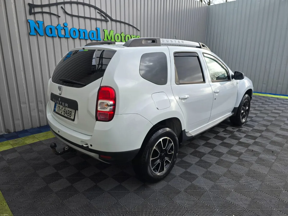 2017 Dacia Duster 1.5 dCi 110 PRESTIGE - Image 4