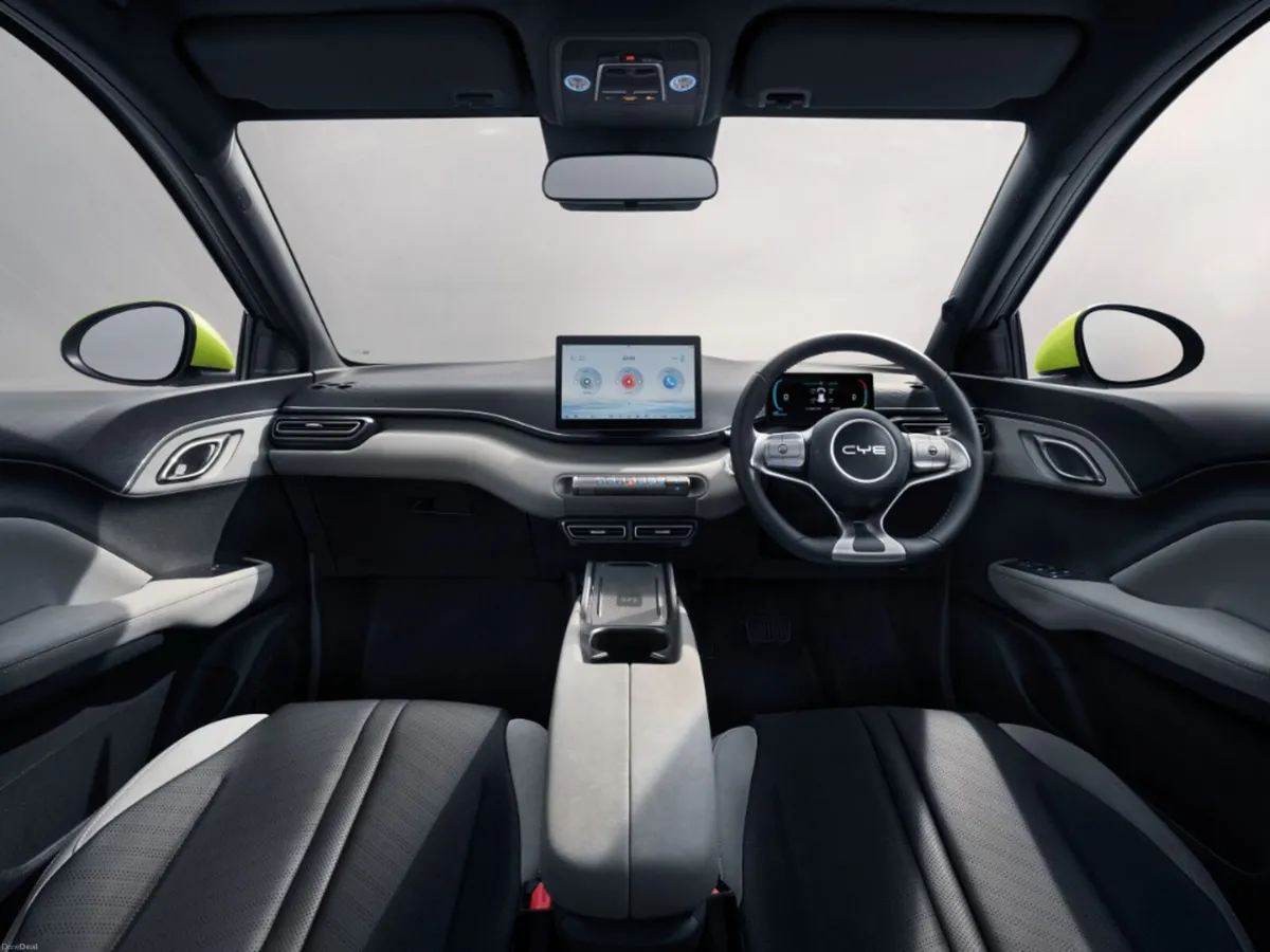 BYD DOLPHIN SURF Comfort 43.2kWh 155BHP - Image 4