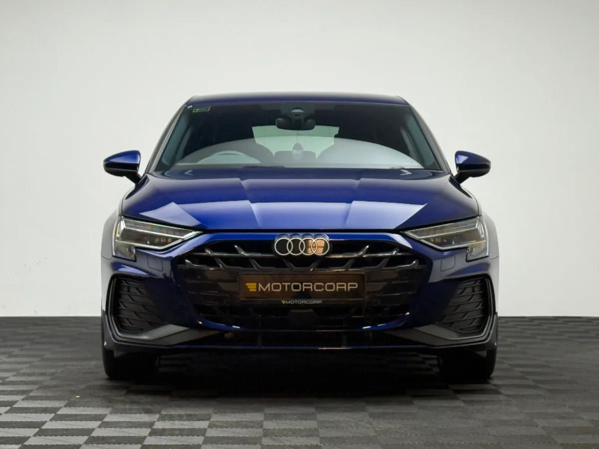 Audi A3 SPORTBACK S LINE 40 TFSI E - Image 2