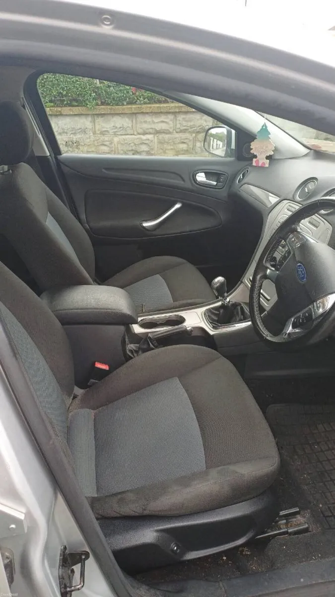 Ford Mondeo 2.0 dsl new nct and tax - Image 3